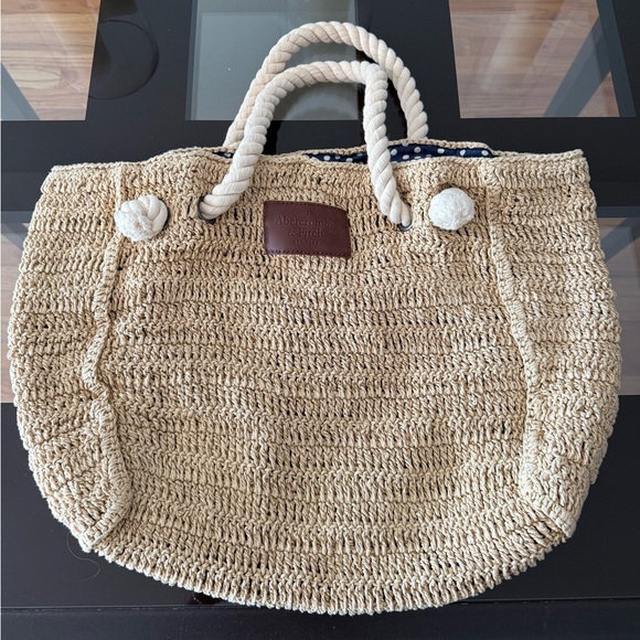 Abercrombie & Fitch Handbags - Abercrombie & Fitch bag New